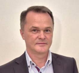Pariči Marek - finančný riaditeľ, člen predstavenstva